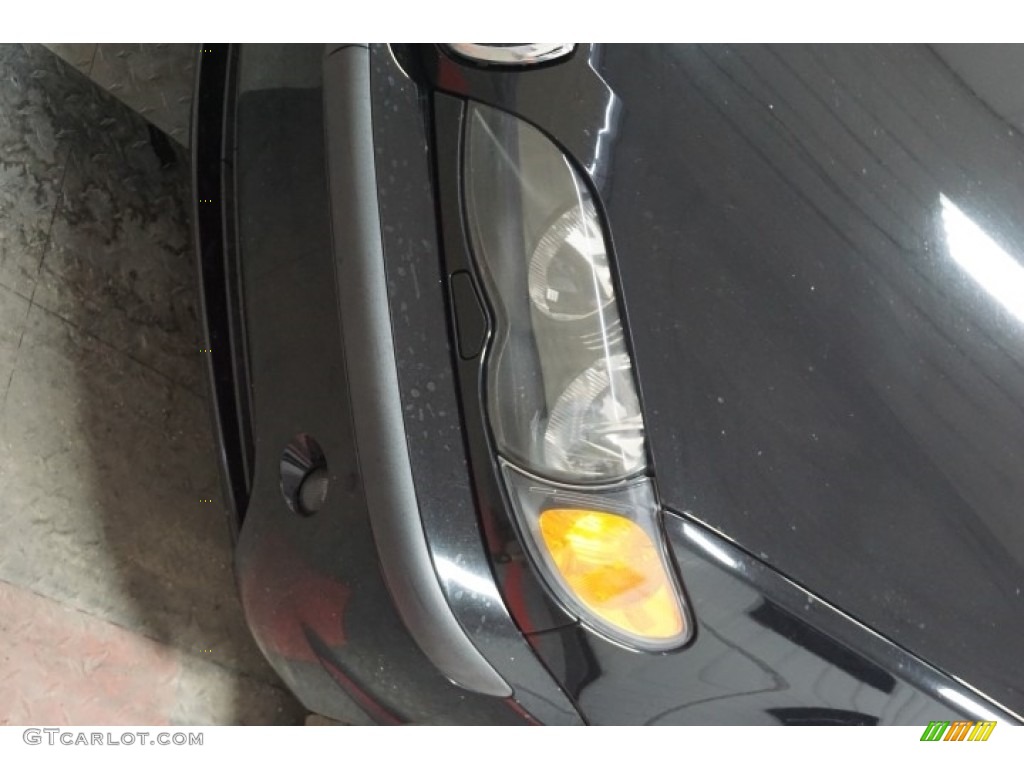 2002 3 Series 325xi Sedan - Jet Black / Black photo #51