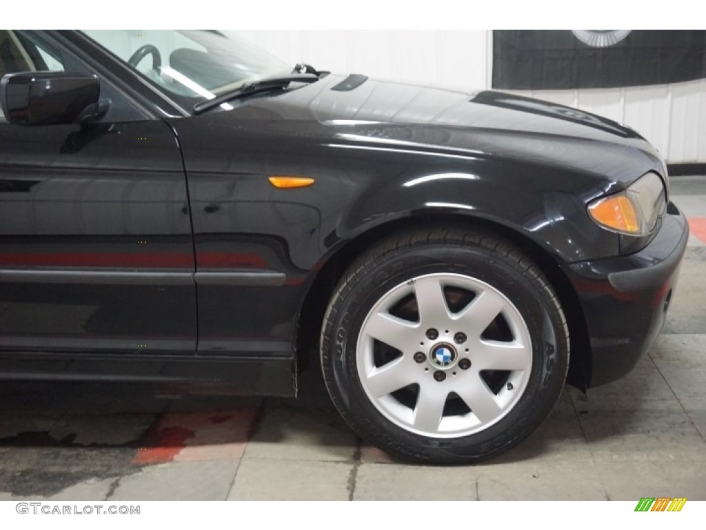 2002 3 Series 325xi Sedan - Jet Black / Black photo #55