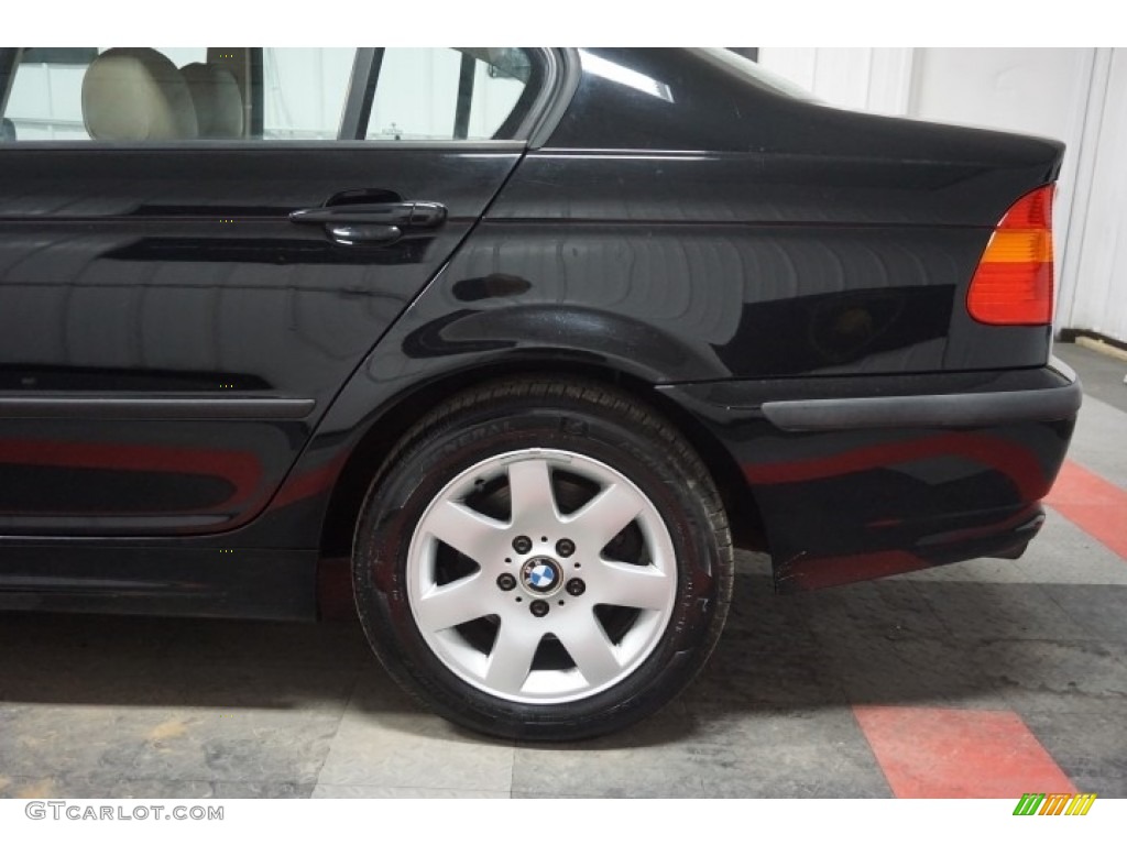 2002 3 Series 325xi Sedan - Jet Black / Black photo #70