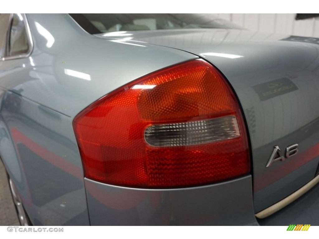 2002 A6 3.0 quattro Sedan - Crystal Blue Metallic / Beige photo #66
