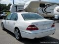 Crystal White - LS 430 Photo No. 3