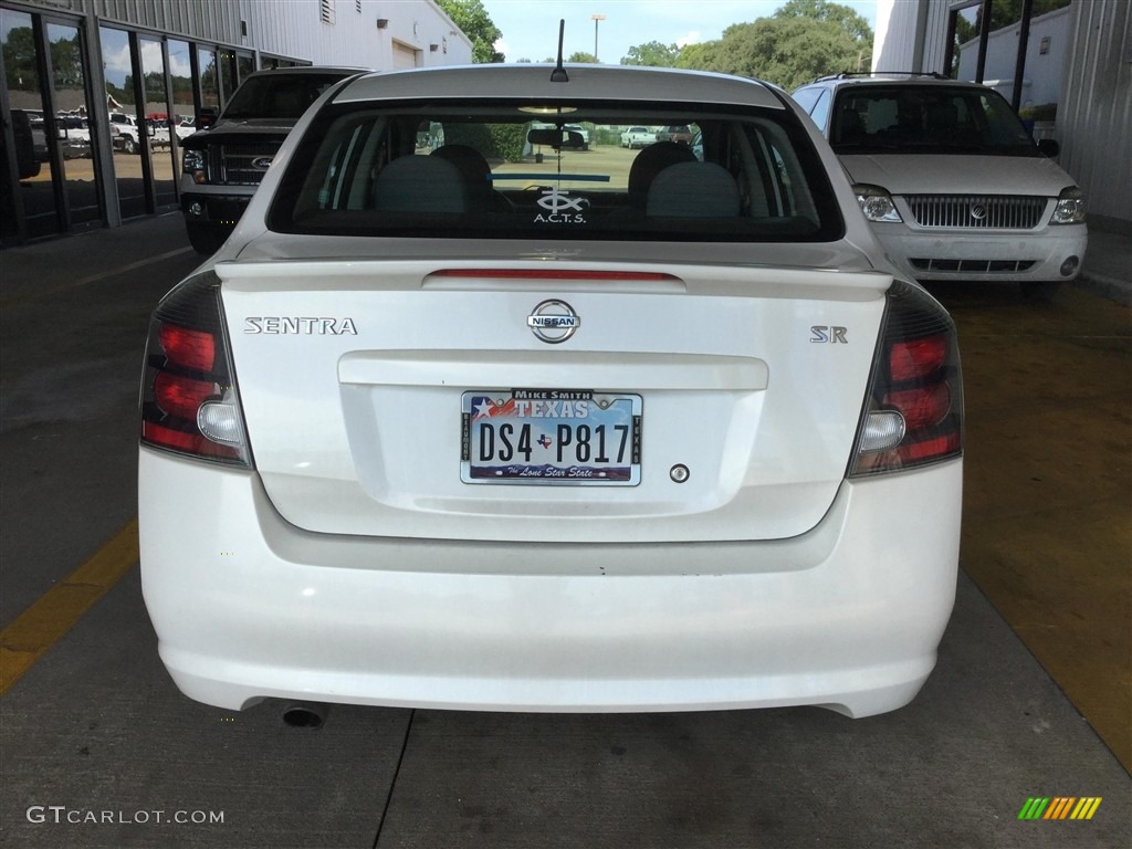 2012 Sentra 2.0 SR - Aspen White / Charcoal photo #2