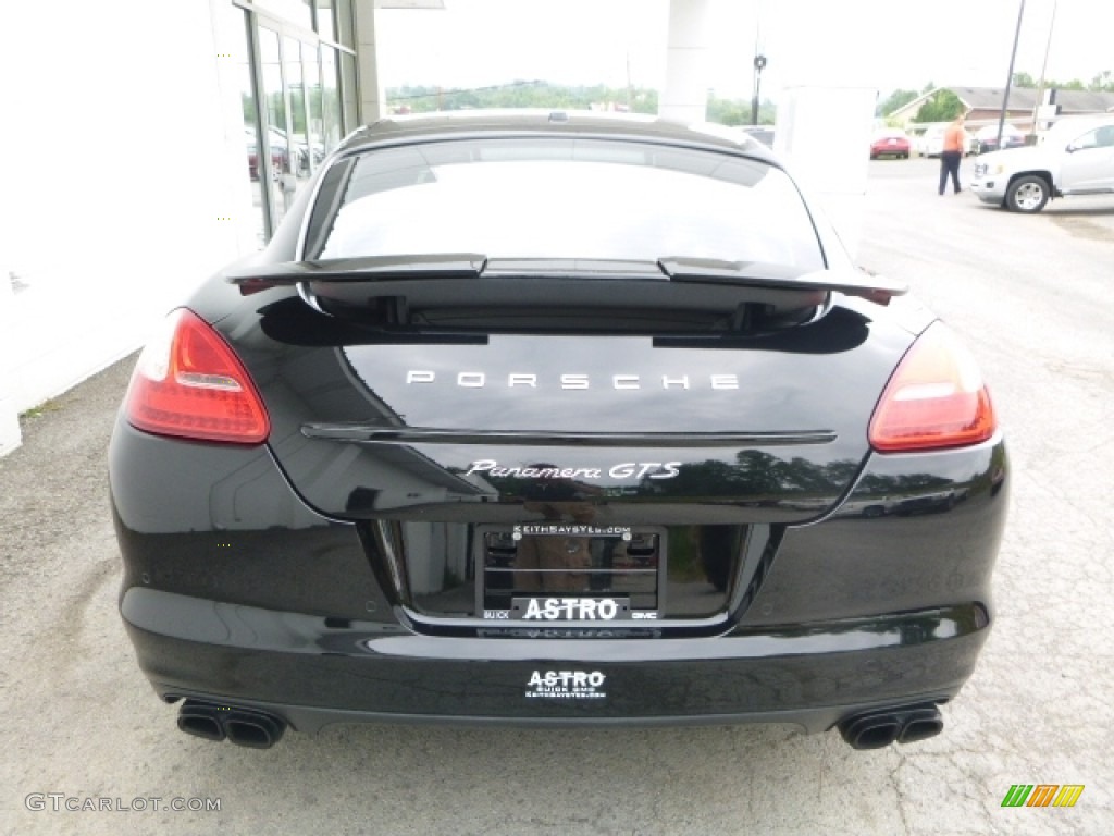 2013 Panamera GTS - Black / Black photo #9
