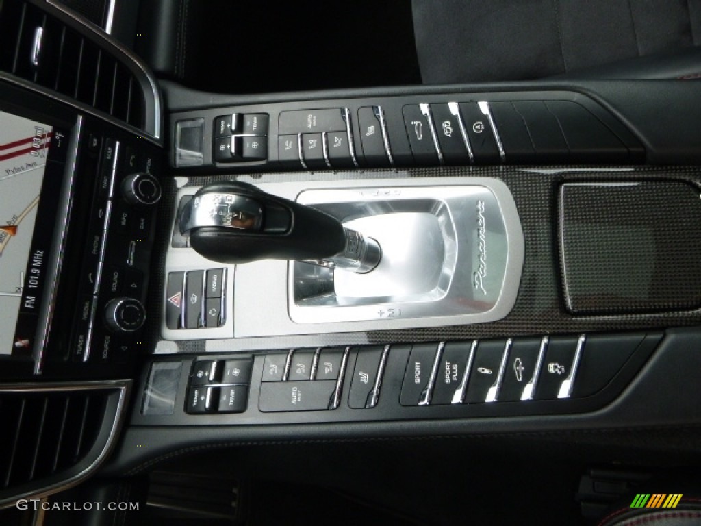 2013 Panamera GTS - Black / Black photo #19
