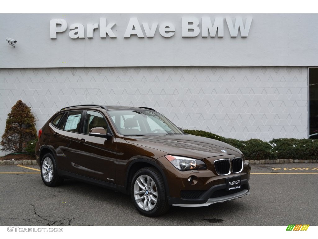 2015 X1 xDrive28i - Marrakesh Brown Metallic / Beige photo #1