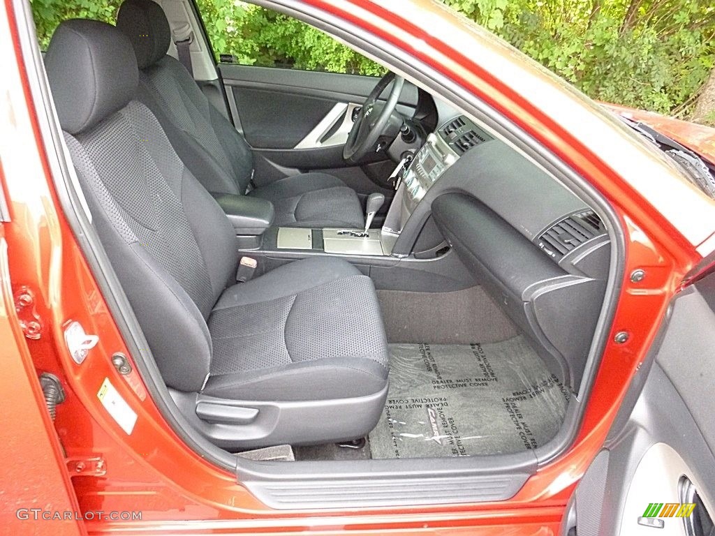 2009 Camry SE - Barcelona Red Metallic / Charcoal photo #18