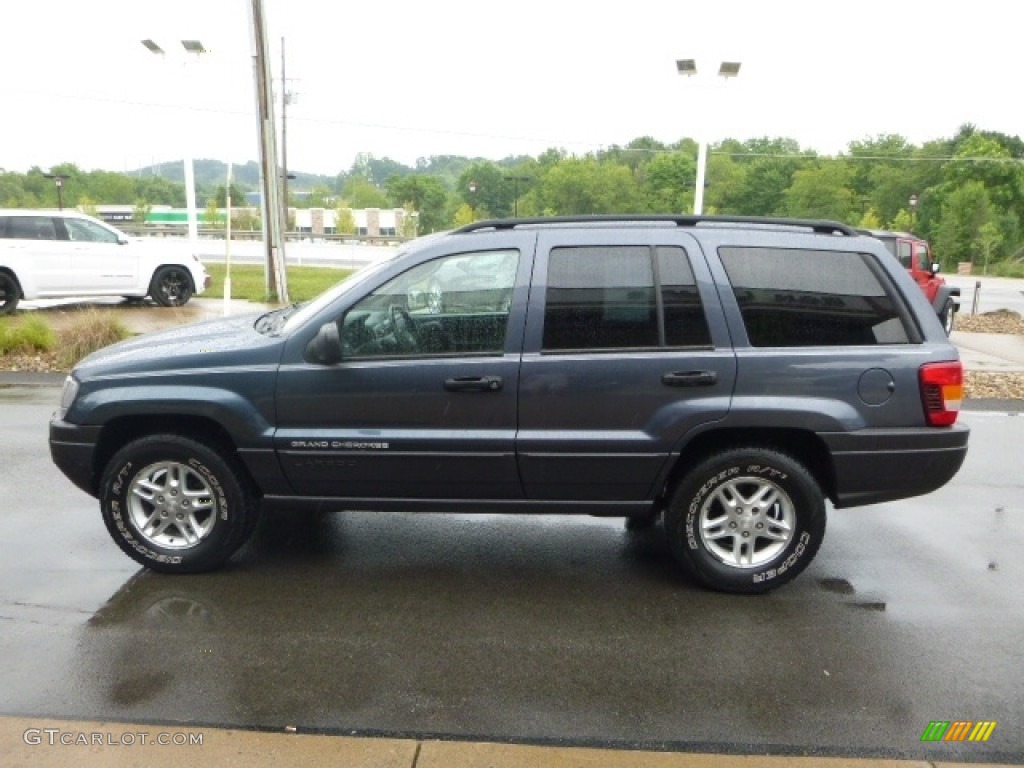 2004 Grand Cherokee Laredo 4x4 - Steel Blue Pearl / Dark Slate Gray photo #10