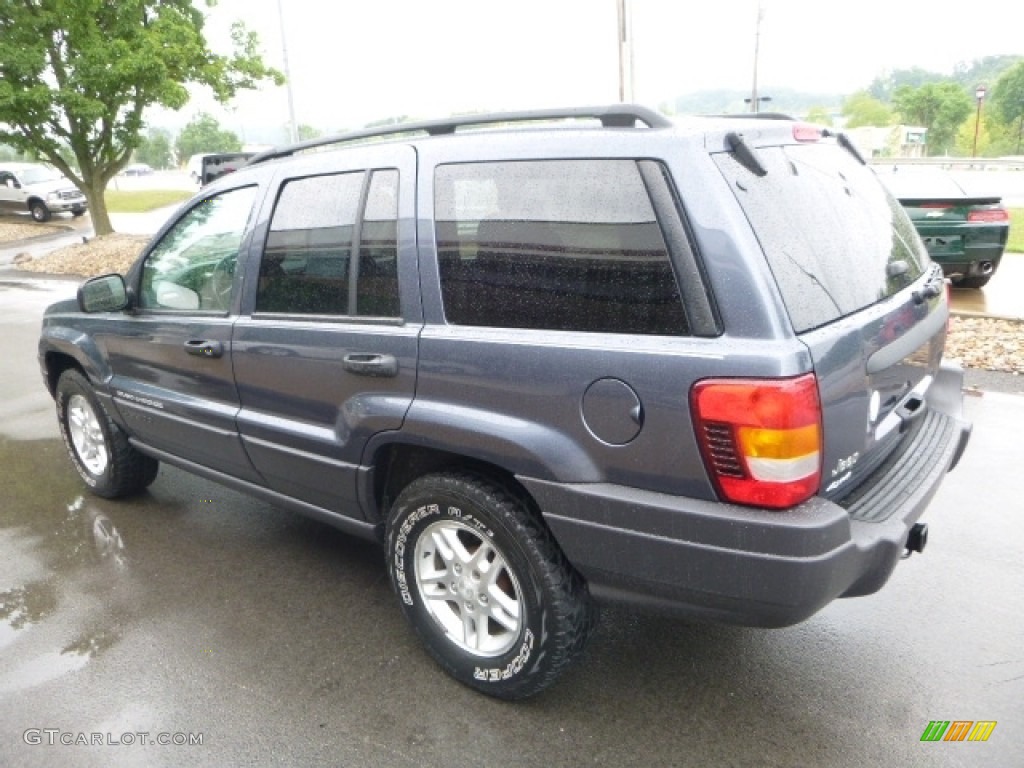 2004 Grand Cherokee Laredo 4x4 - Steel Blue Pearl / Dark Slate Gray photo #11