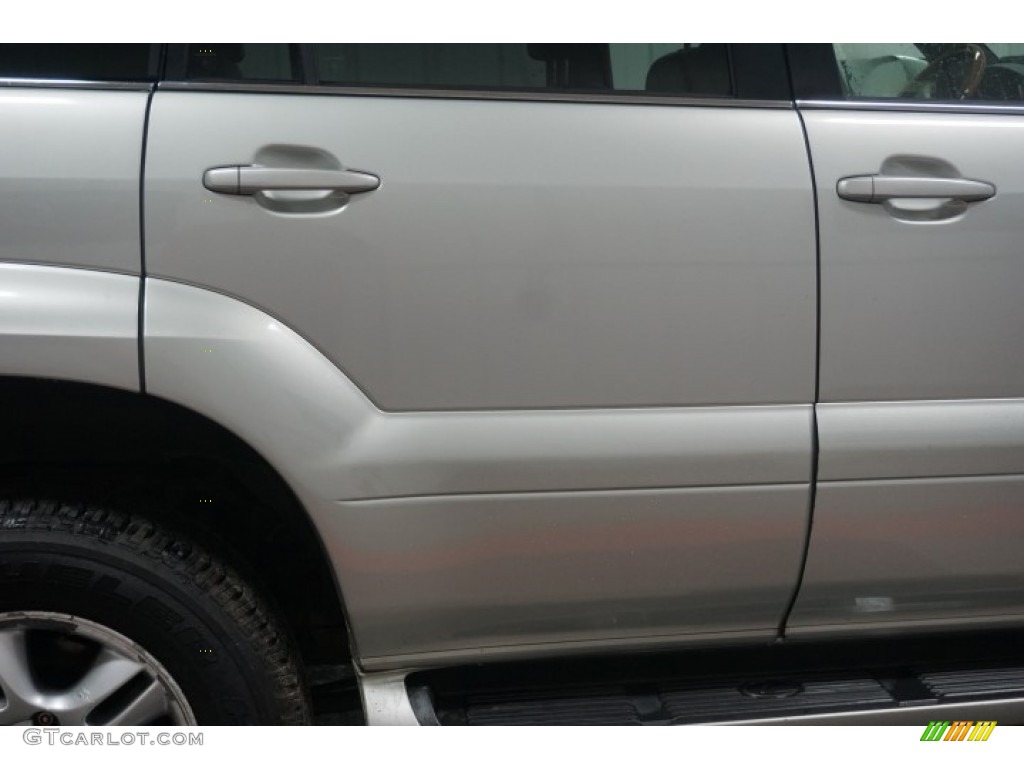 2005 GX 470 - Silver Pine Metallic / Dark Gray photo #66