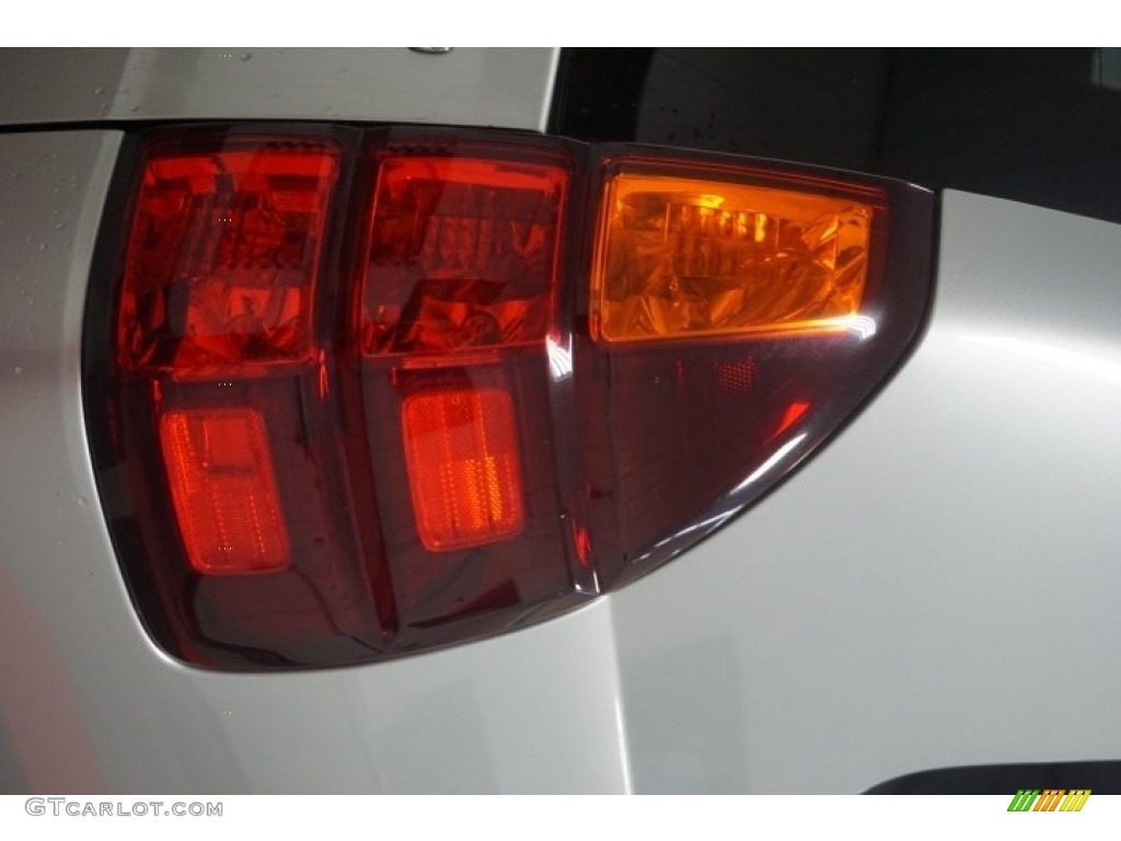 2005 GX 470 - Silver Pine Metallic / Dark Gray photo #70