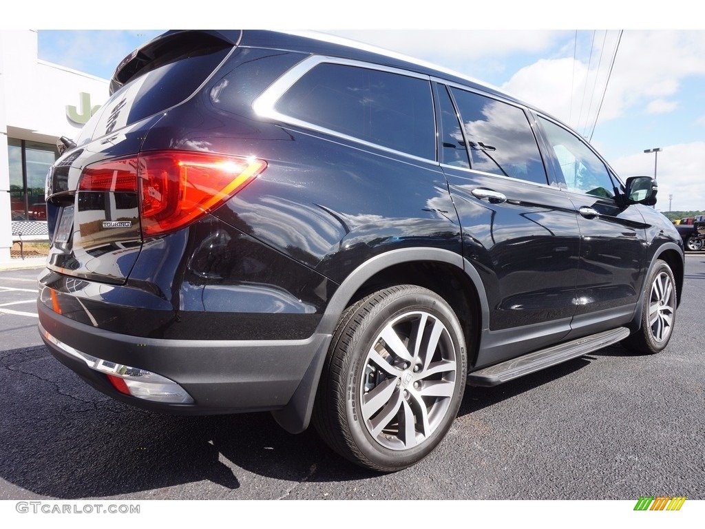 2016 Pilot Touring - Crystal Black Pearl / Black photo #6