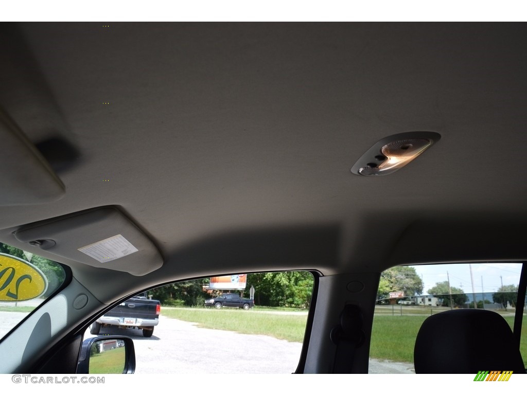 2011 HHR LT - Cyber Gray Metallic / Gray photo #11