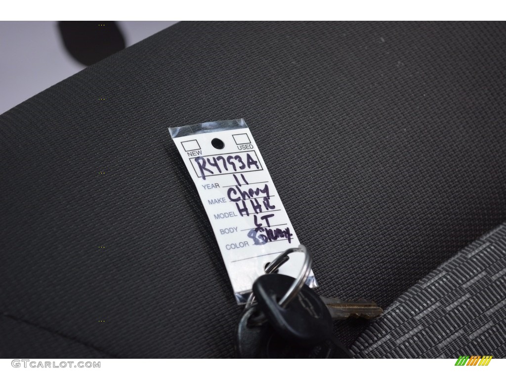 2011 HHR LT - Cyber Gray Metallic / Gray photo #39