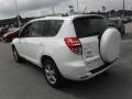 Super White - RAV4 I4 4WD Photo No. 7