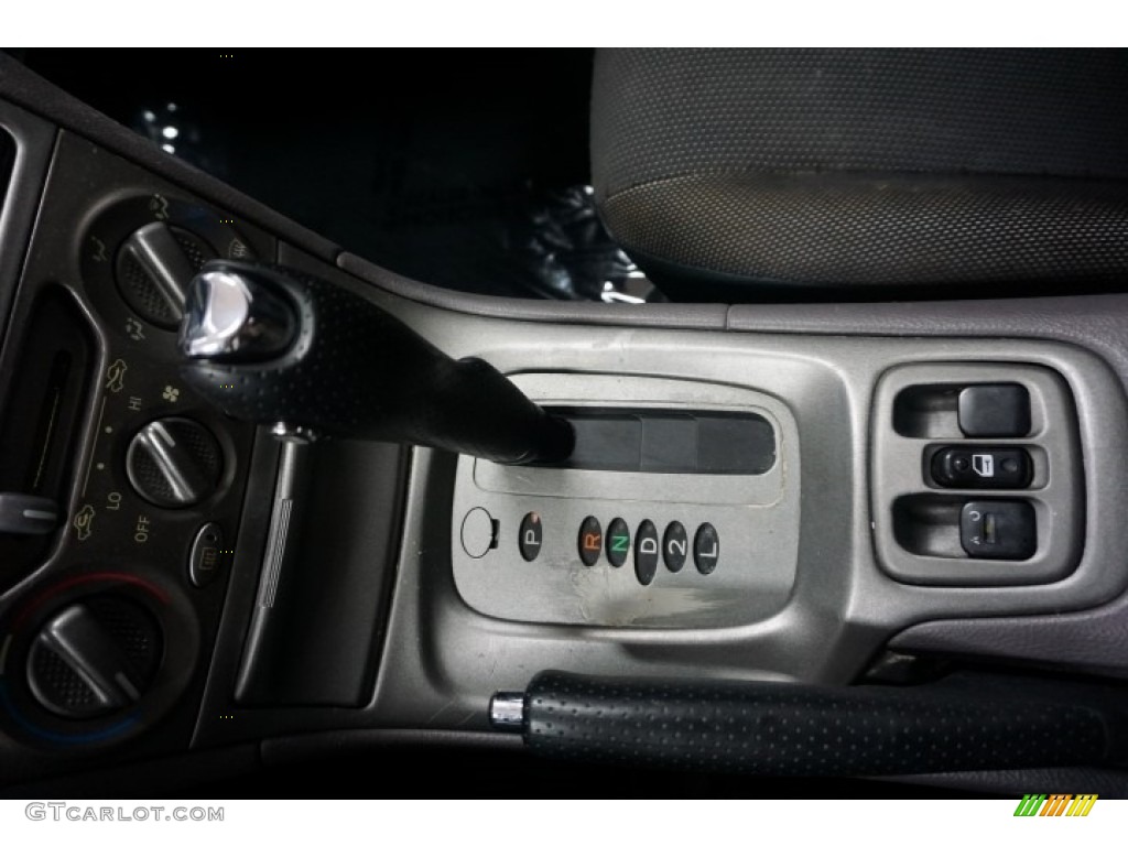 2000 Celica GT - Liquid Silver Metallic / Black/Silver photo #33