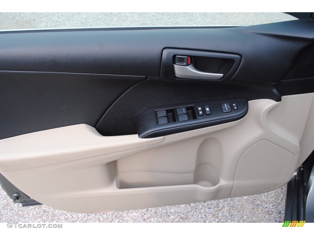 2013 Camry LE - Cypress Green Metallic / Ivory photo #10