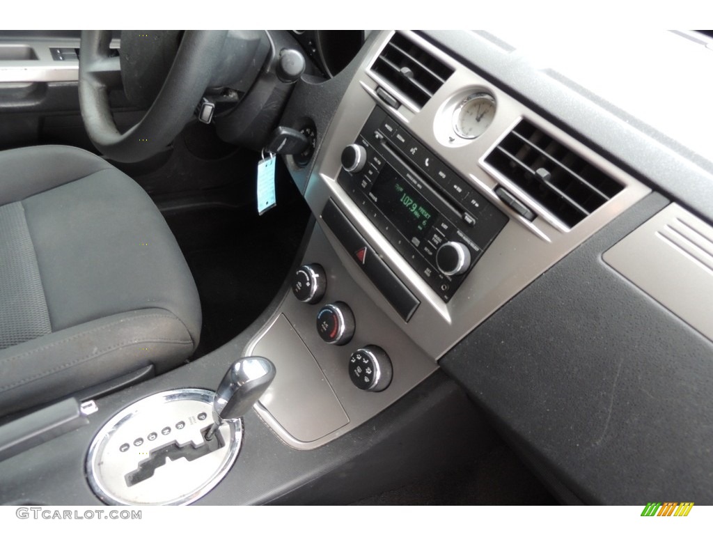 2010 Sebring Touring Sedan - Silver Steel Metallic / Dark Slate Gray photo #11