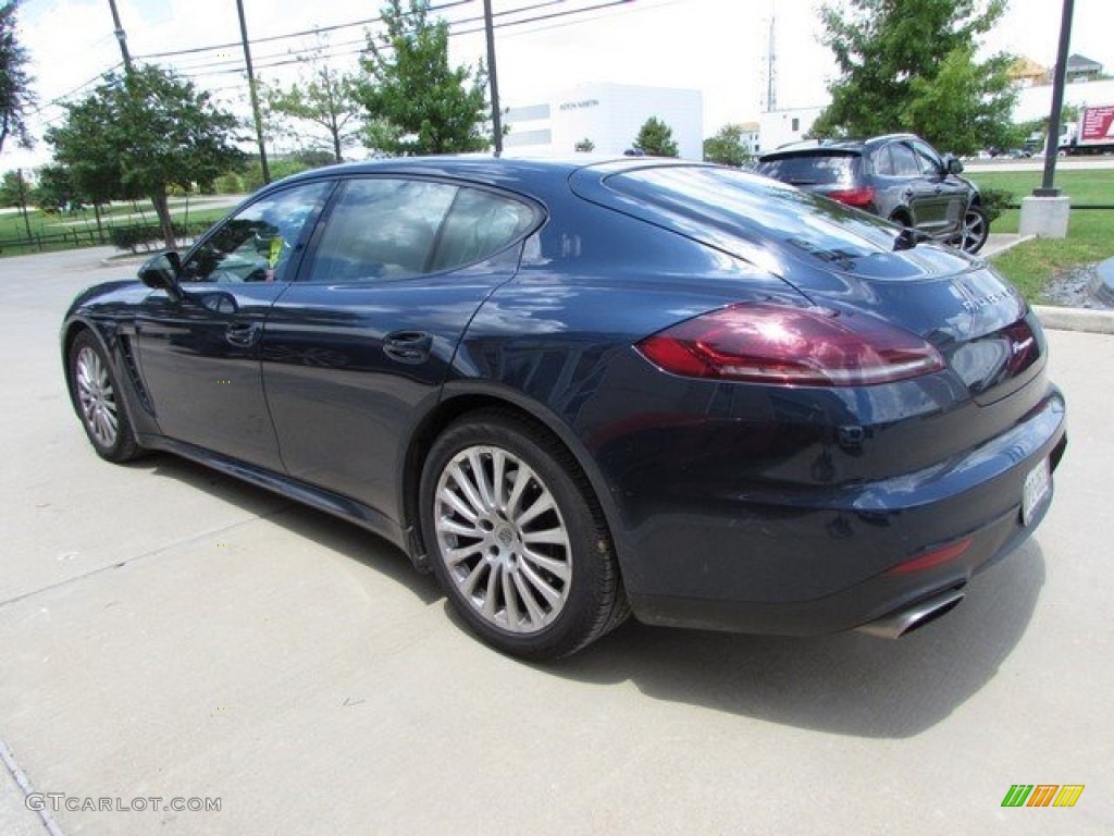 2014 Panamera 4 - Dark Blue Metallic / Black photo #8