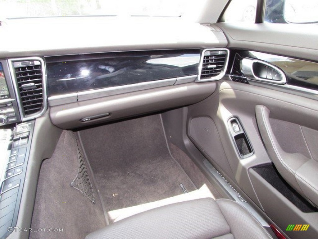 2014 Panamera 4 - Dark Blue Metallic / Black photo #14