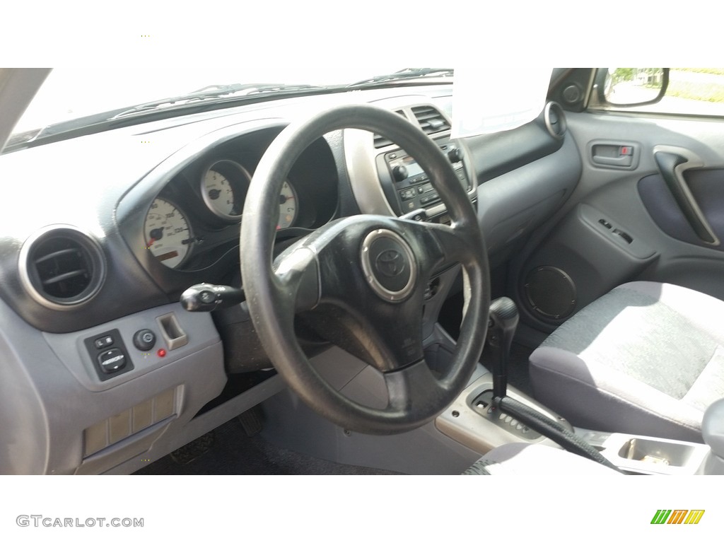 2003 RAV4  - Impulse Red / Gray photo #10