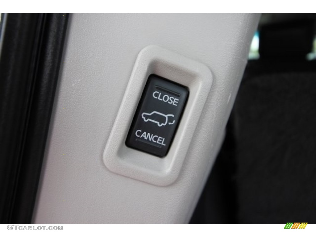 2008 QX 56 - Silver Graphite Gray / Charcoal photo #26