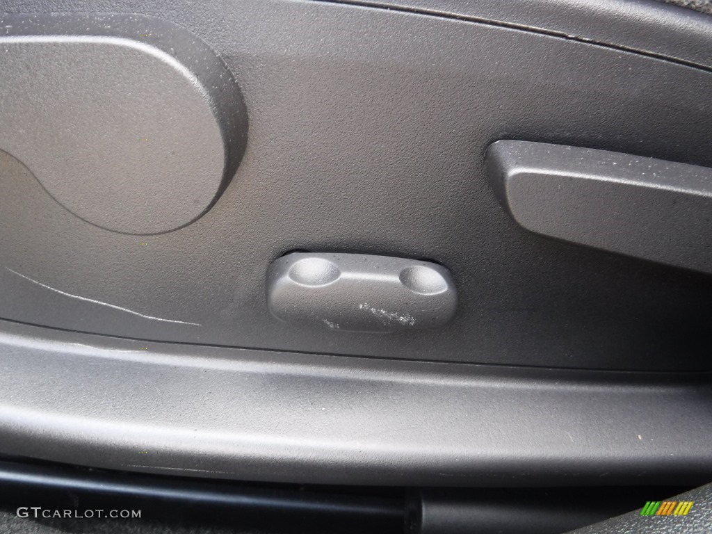 2012 Impala LT - Ashen Gray Metallic / Gray photo #14