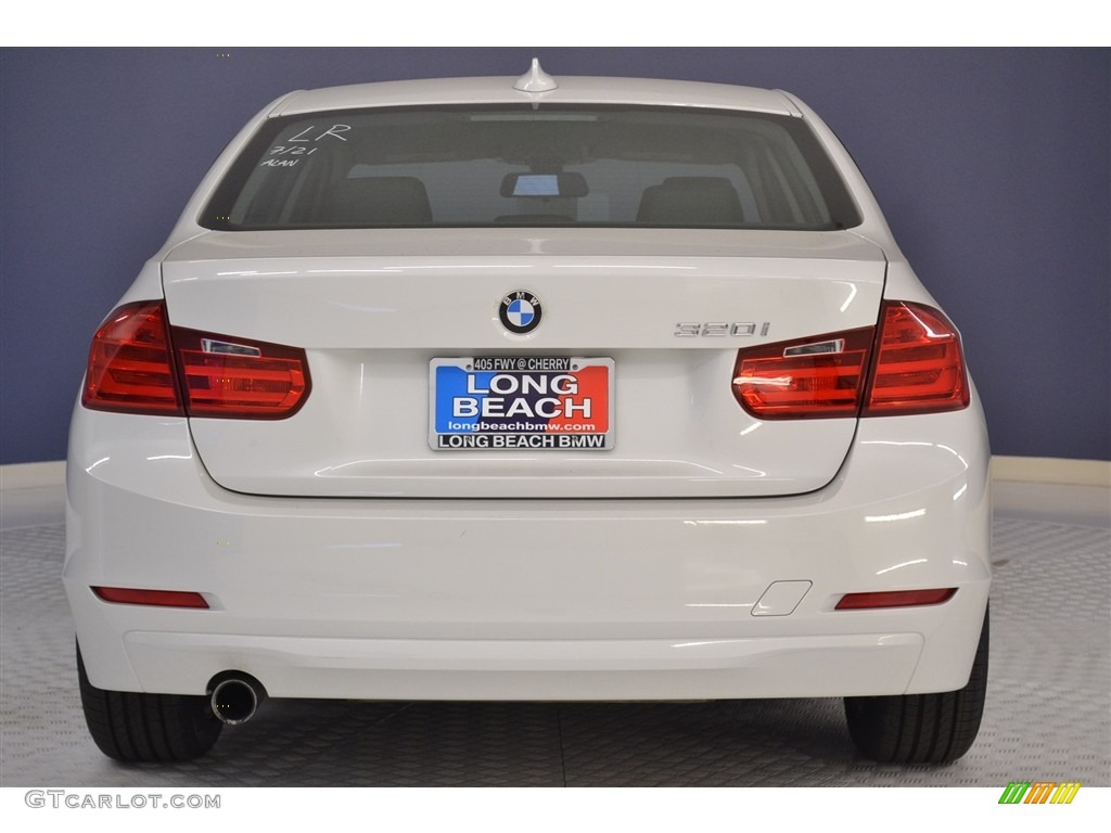 2013 3 Series 320i Sedan - Mineral White Metallic / Black photo #6