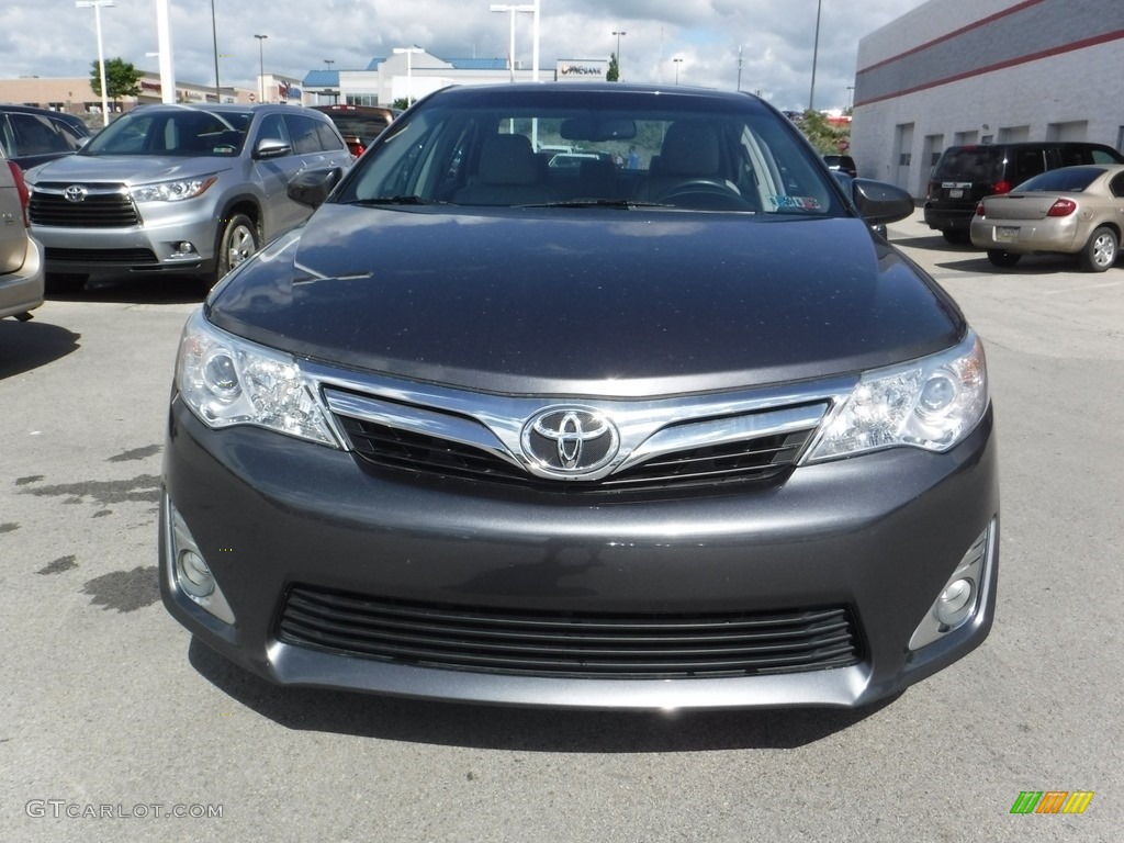 2013 Camry XLE - Magnetic Gray Metallic / Ash photo #5