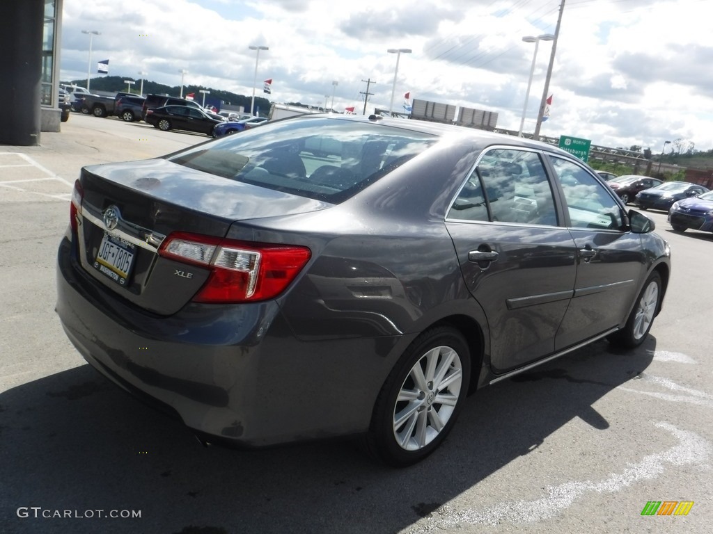 2013 Camry XLE - Magnetic Gray Metallic / Ash photo #9
