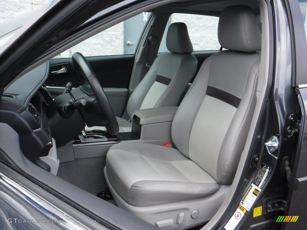 2013 Camry XLE - Magnetic Gray Metallic / Ash photo #14