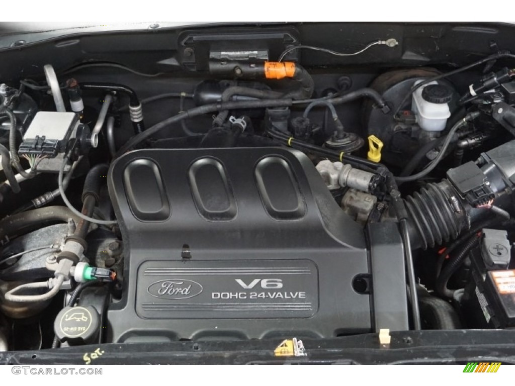 2002 Escape XLT V6 4WD - Black Clearcoat / Medium Graphite photo #44
