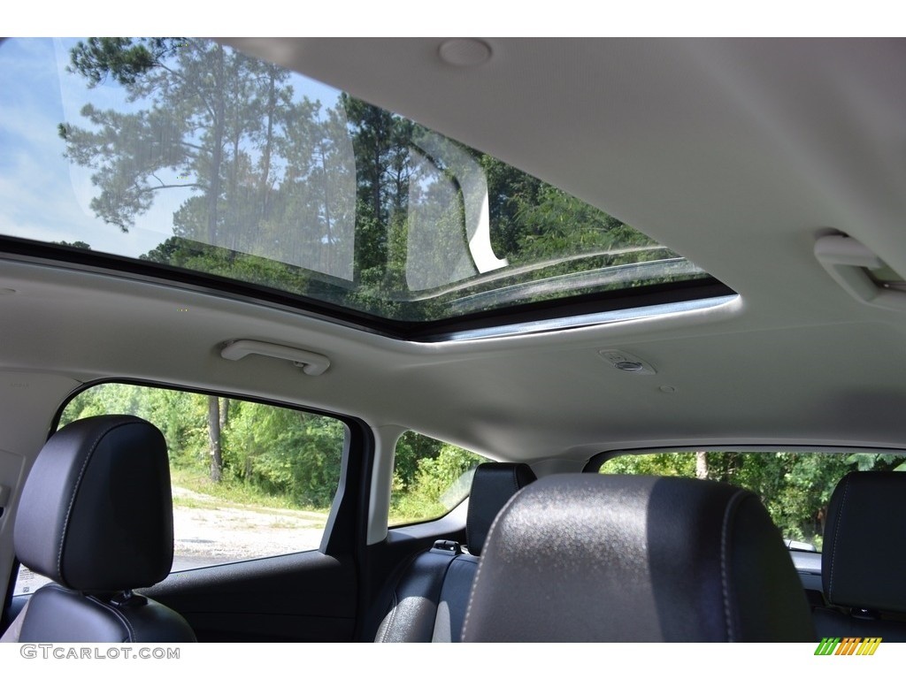 2015 C-Max Hybrid SEL - Ingot Silver Metallic / Charcoal Black photo #13