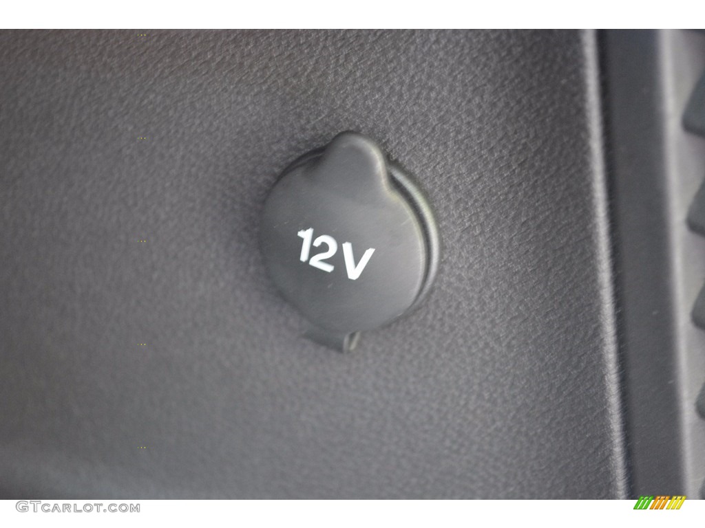 2015 C-Max Hybrid SEL - Ingot Silver Metallic / Charcoal Black photo #22