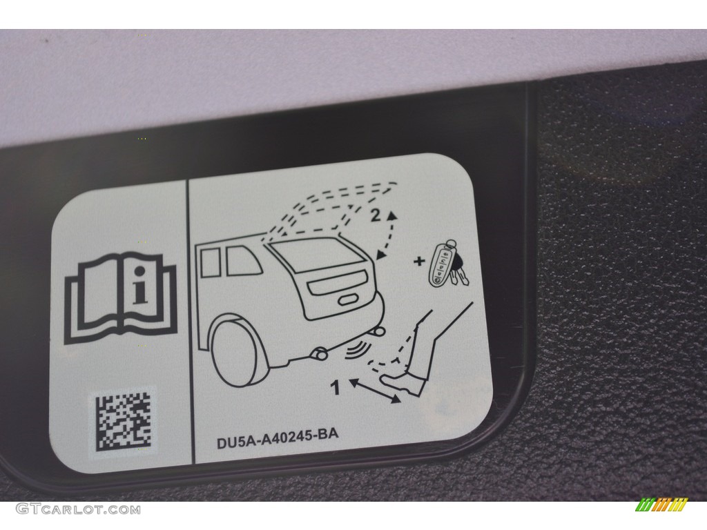 2015 C-Max Hybrid SEL - Ingot Silver Metallic / Charcoal Black photo #24