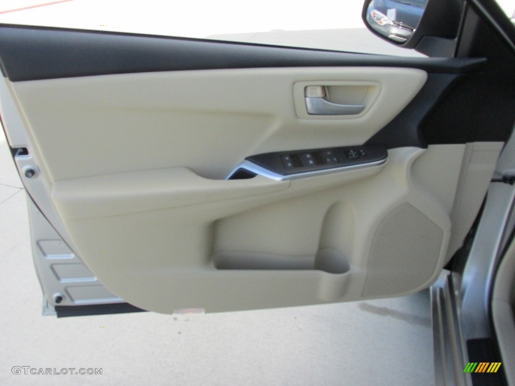2017 Camry LE - Creme Brulee Mica / Almond photo #19