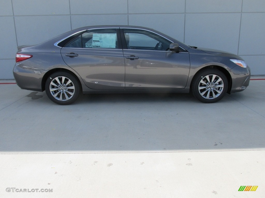 Predawn Gray Mica 2017 Toyota Camry XLE V6 Exterior Photo #114776672