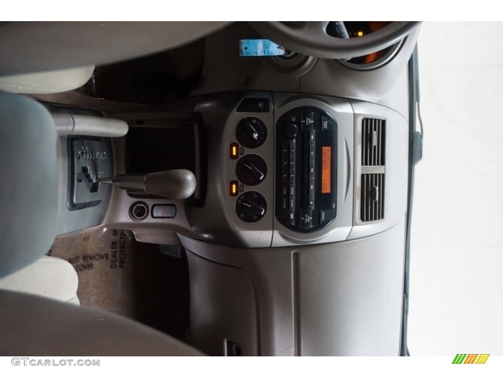 2004 Altima 2.5 S - Velvet Beige / Blond photo #26