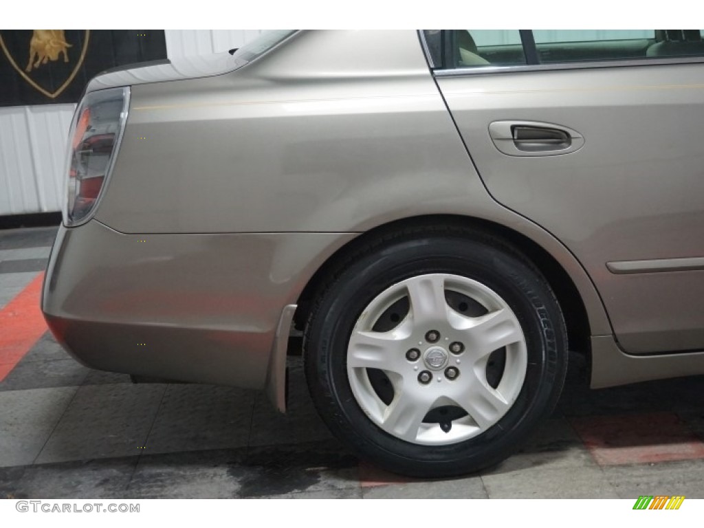 2004 Altima 2.5 S - Velvet Beige / Blond photo #56