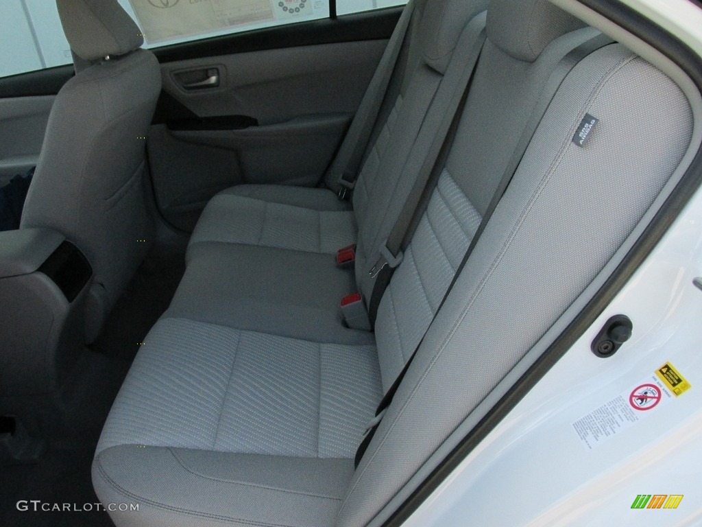 Ash Interior 2017 Toyota Camry LE Photo #114777644