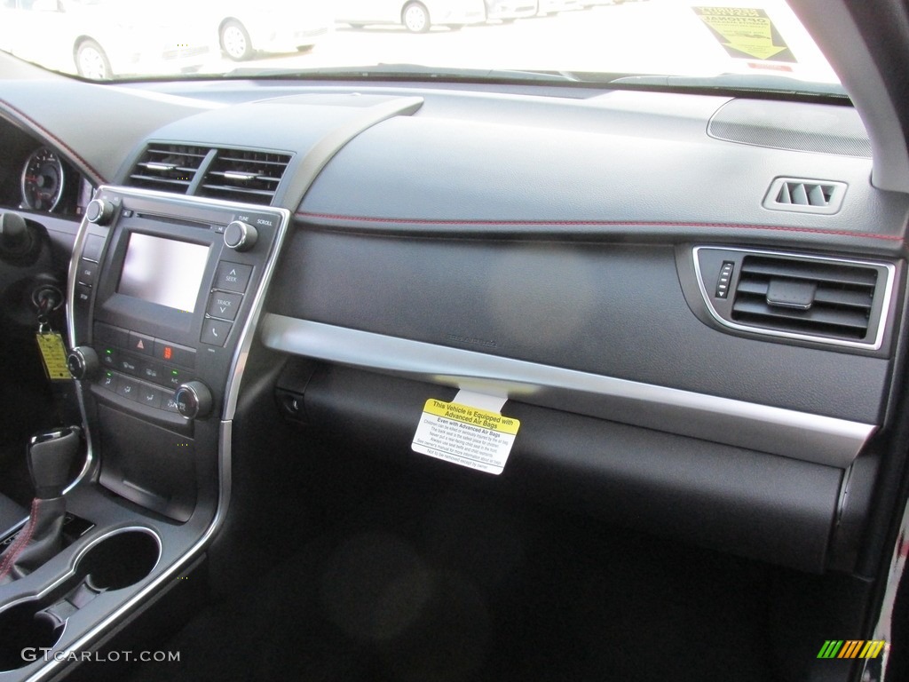 2017 Camry SE - Cosmic Gray Mica / Black photo #16