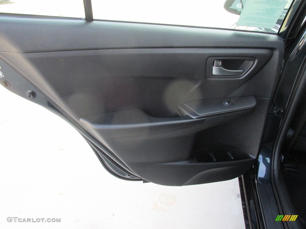 2017 Camry SE - Cosmic Gray Mica / Black photo #17
