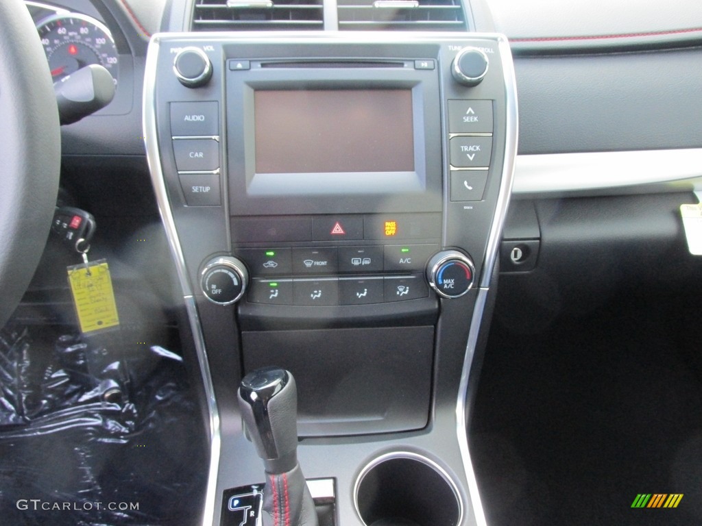 2017 Camry SE - Cosmic Gray Mica / Black photo #24