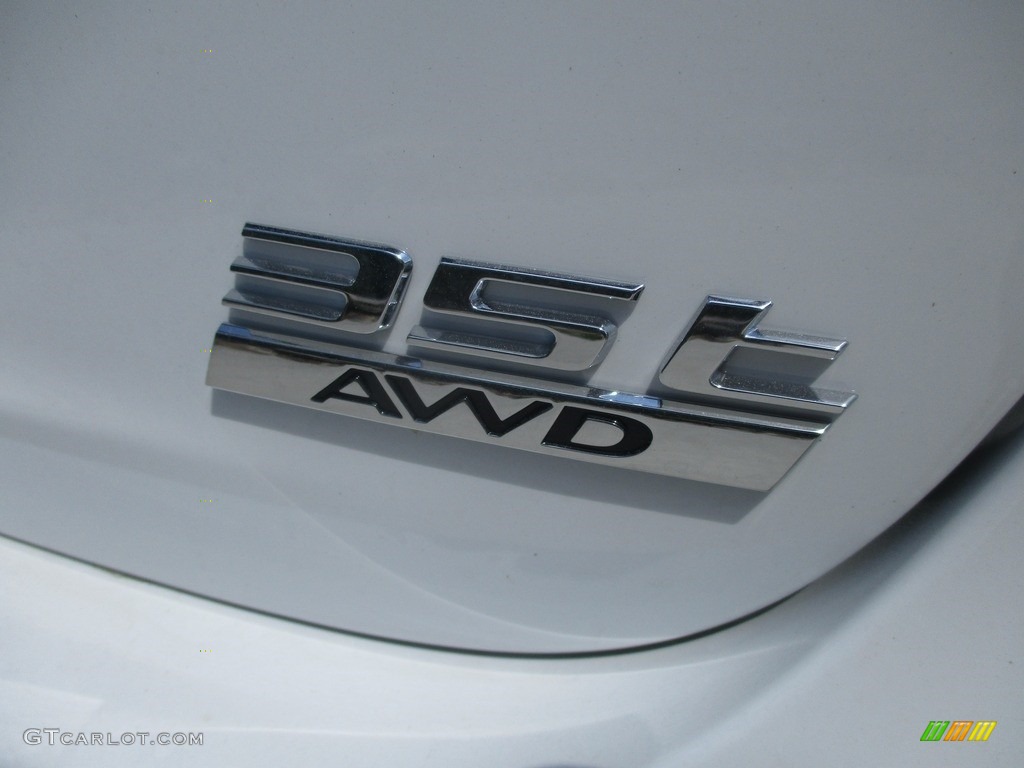2017 Jaguar XF 35t Prestige AWD Marks and Logos Photo #114785119