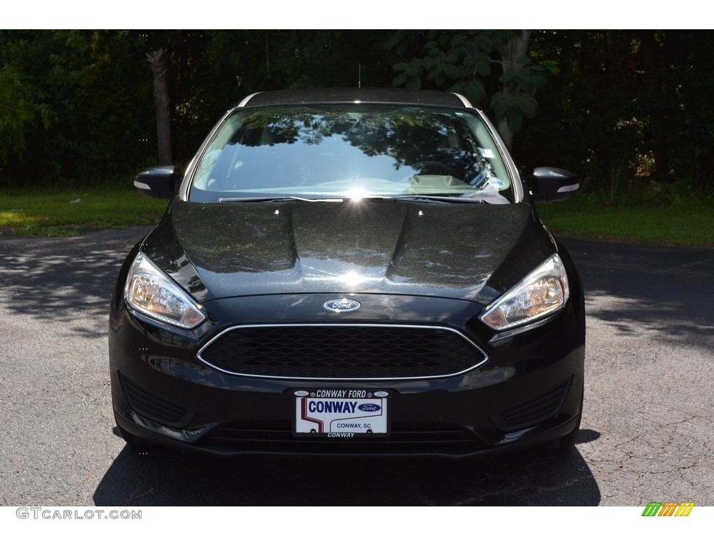 2015 Focus SE Hatchback - Tuxedo Black Metallic / Charcoal Black photo #9