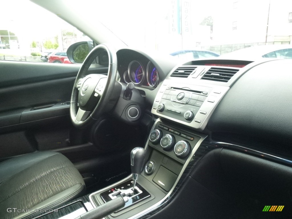 2009 MAZDA6 s Touring - Black Cherry Metallic / Black photo #11
