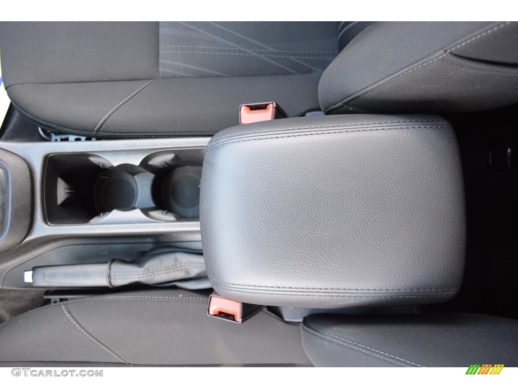 2015 Focus SE Hatchback - Tuxedo Black Metallic / Charcoal Black photo #28