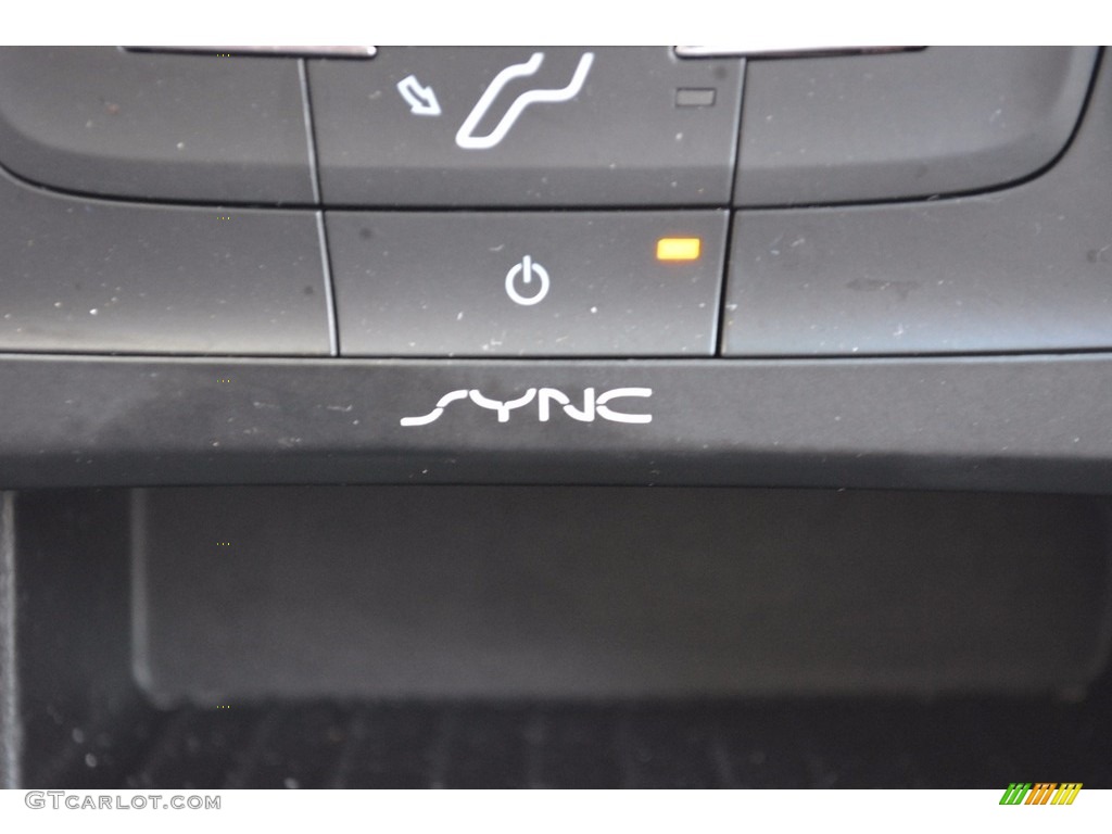 2015 Focus SE Hatchback - Tuxedo Black Metallic / Charcoal Black photo #34