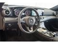 Black - E 300 Sedan Photo No. 5