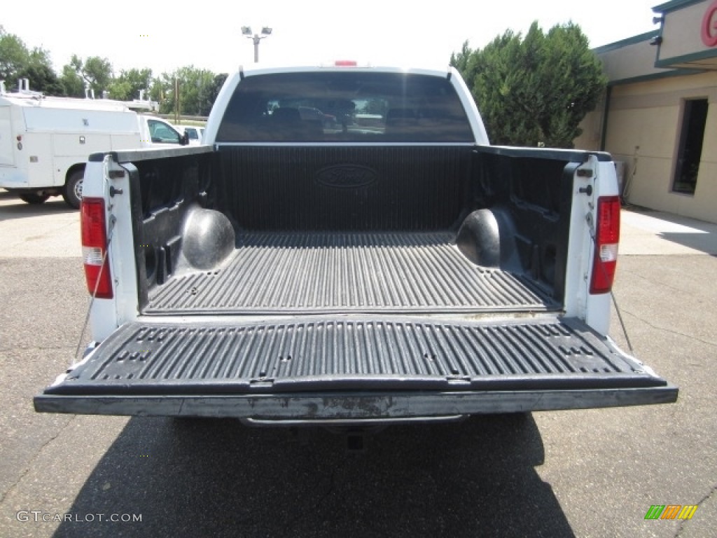 2004 F150 XLT SuperCrew 4x4 - Oxford White / Medium/Dark Flint photo #9