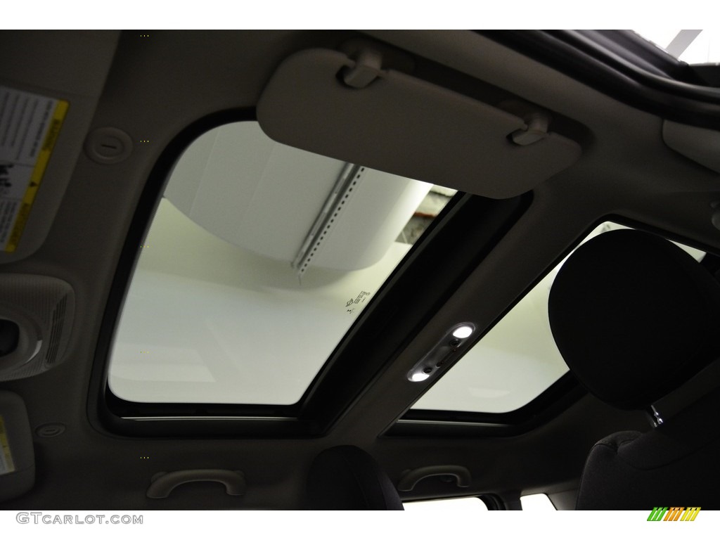 2017 Mini Hardtop Cooper 4 Door Seven Edition Package Sunroof Photo #114793318